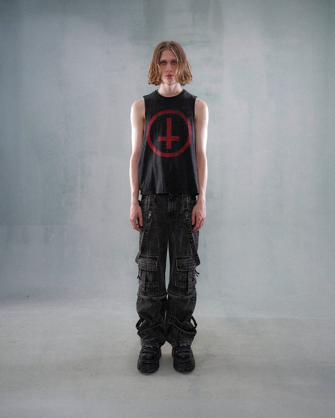 Drop Dead Logo Vest Ecom -- Man