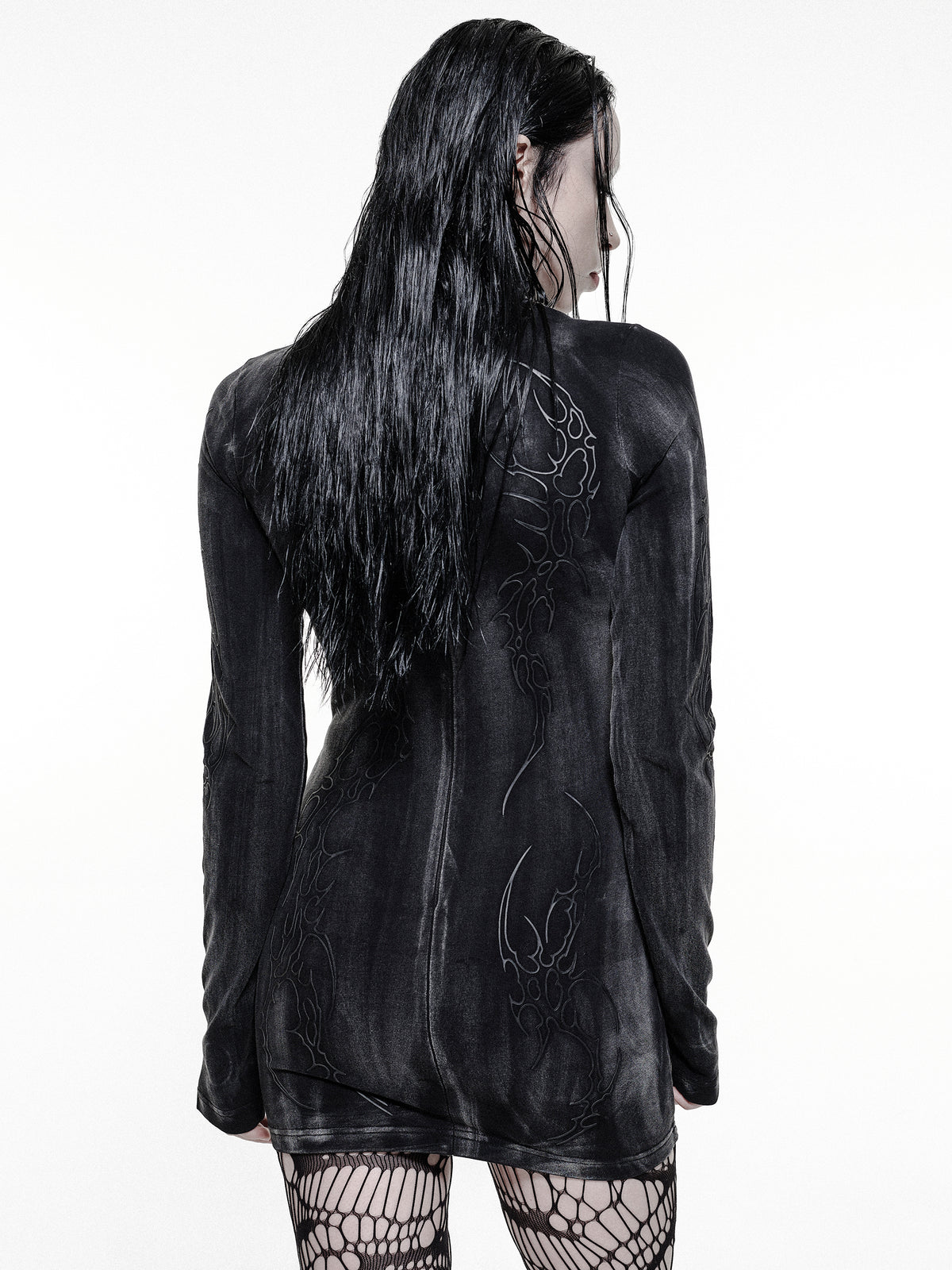 Drop Dead Fidelio Ecom -- Woman