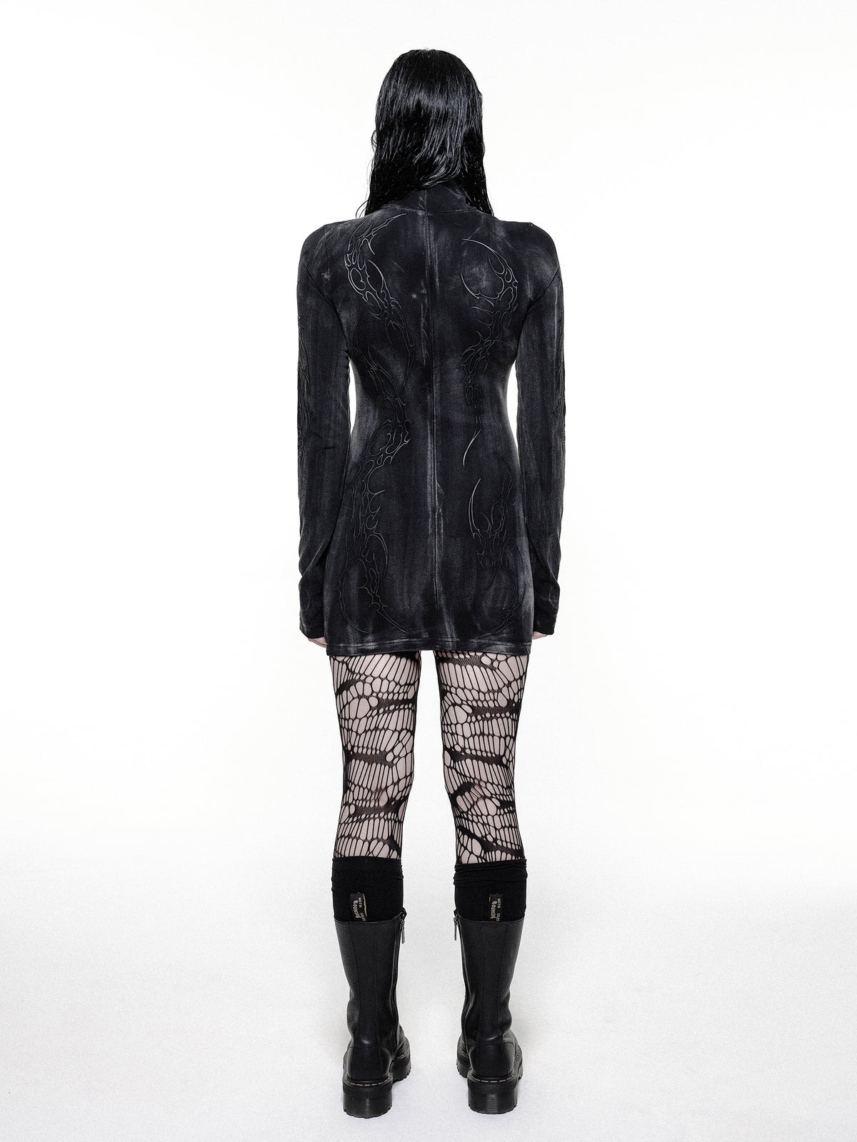 Drop Dead Fidelio Ecom -- Woman