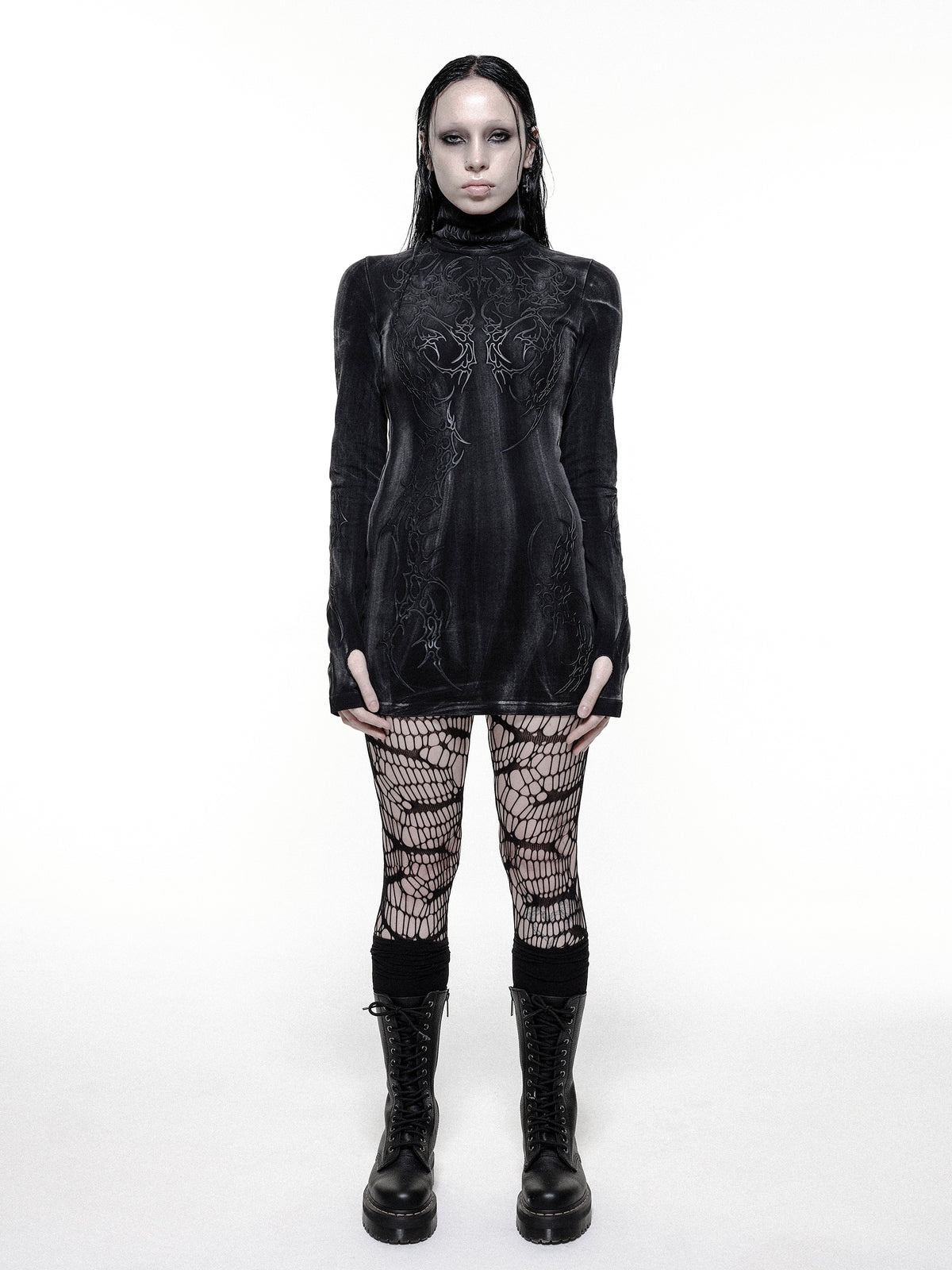Drop Dead Fidelio Ecom -- Woman