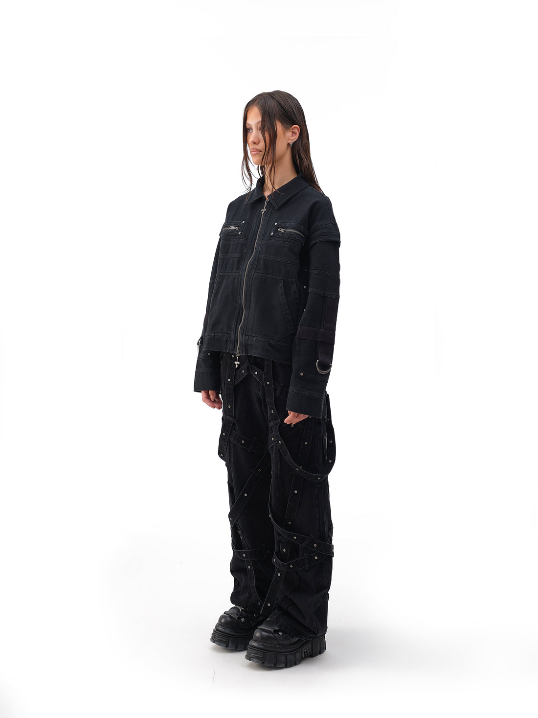 Drop Dead Mili Ecom -- Woman