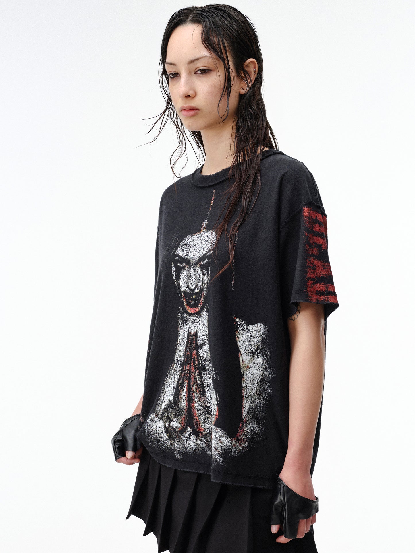 Drop Dead Prey Ecom - Woman