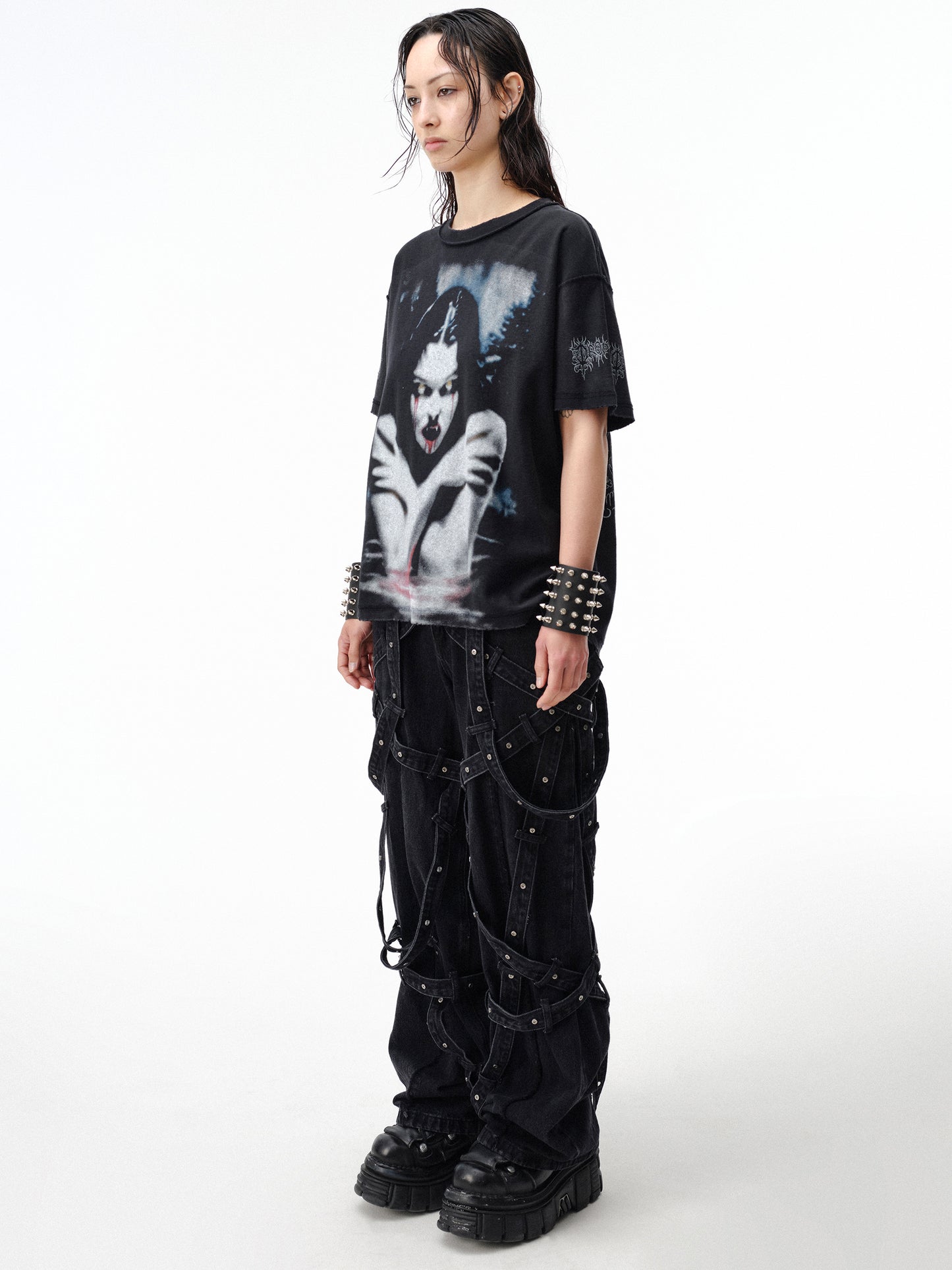 Drop Dead Vespertine Ecom - Woman