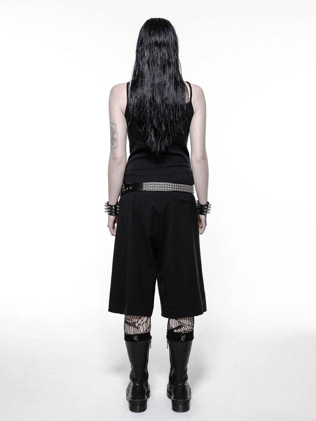 Drop Dead Agony Ecom -- Woman