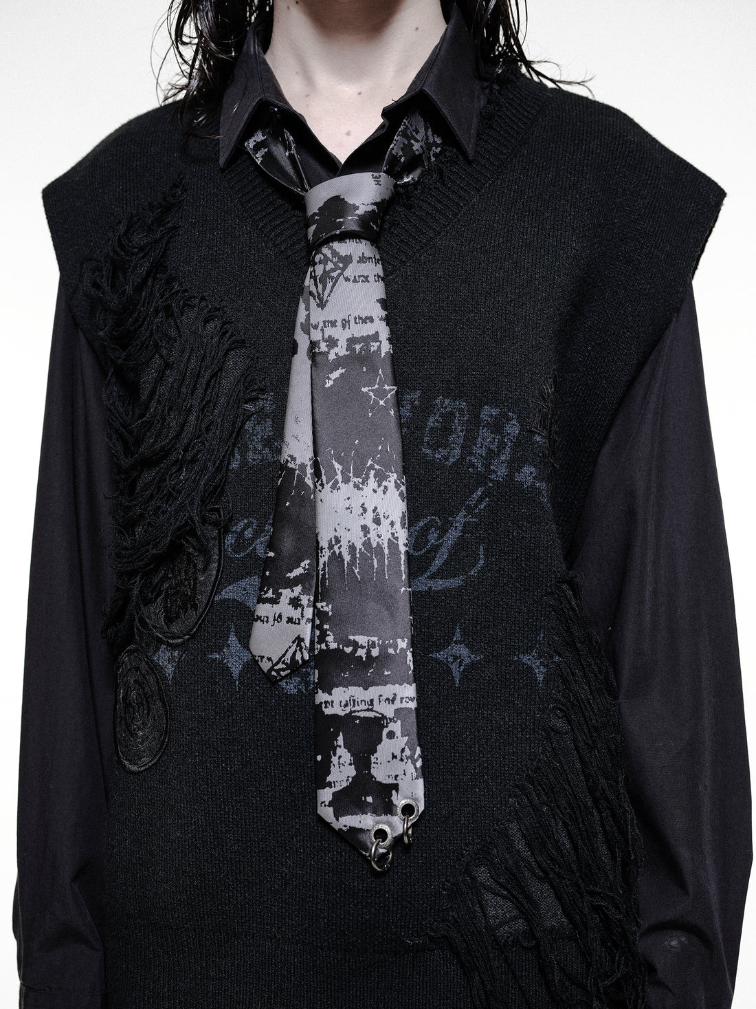 Requiem Tie
